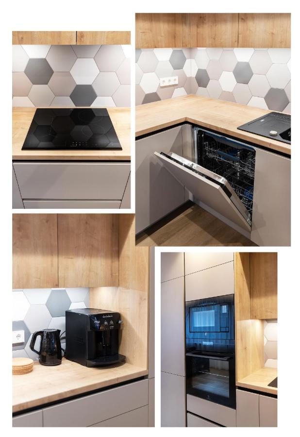 3 Bedroom Apart/24H Self Check In/Free Parking/Up To 6 People/ วิลนีอุส ภายนอก รูปภาพ